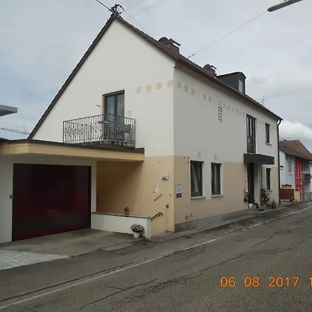 Ferienwohnung Erika Apartmán
